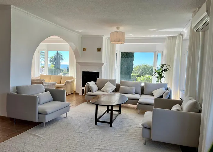 Private In Elviria *