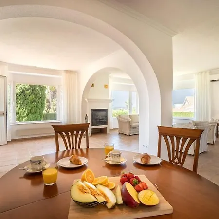 Private In Elviria شقة ماربيا